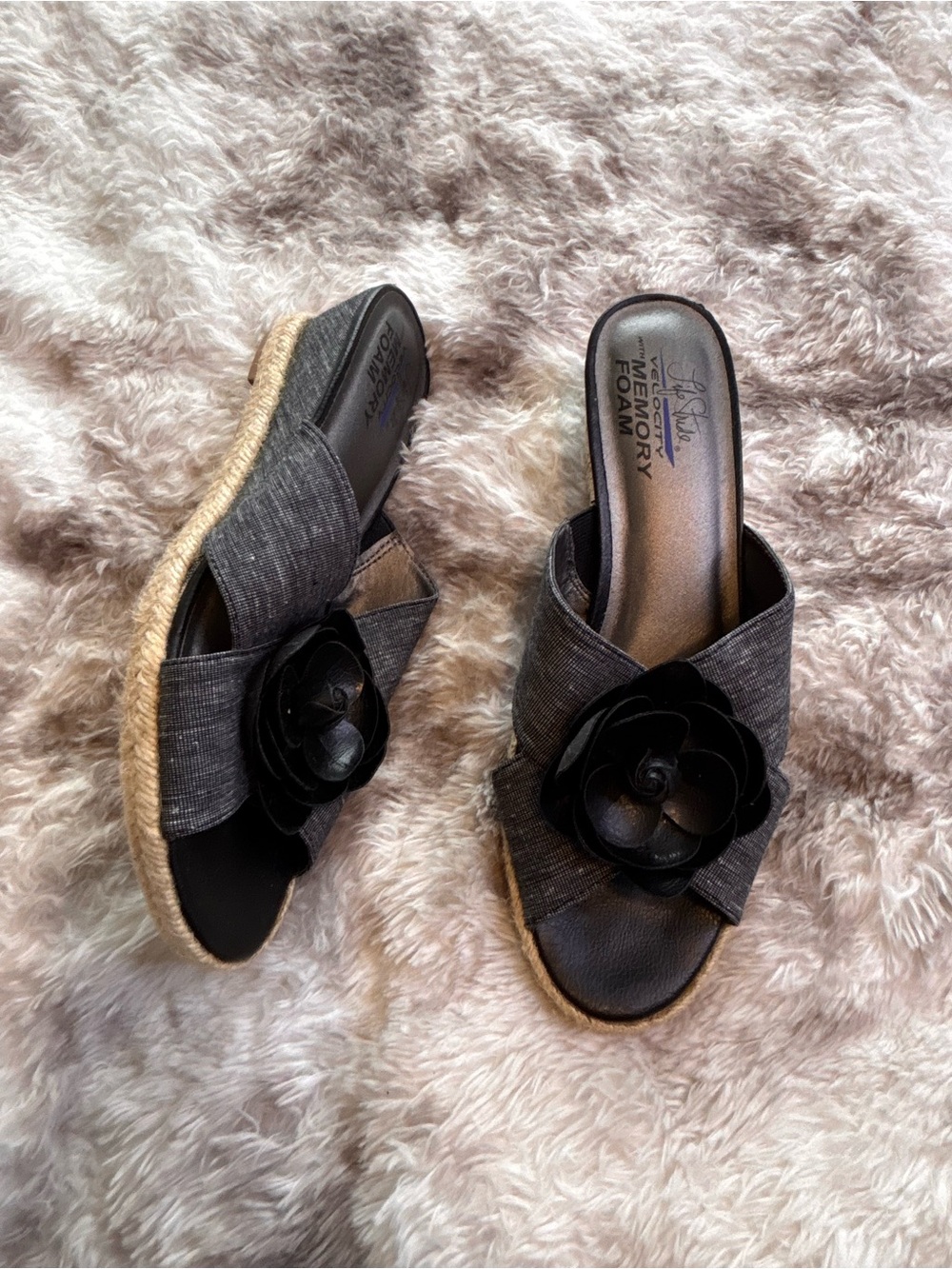 Life Stride Gray Slide Mules with Decorative Black Flower